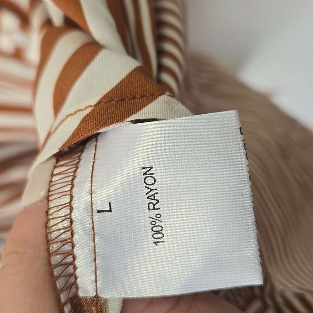 Jane + Delancy Striped Button Down - Picture 5 of 8